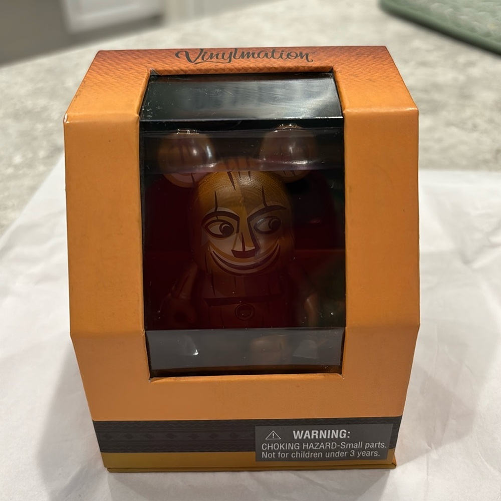 Disney Vinylmation from Aulani Resort
